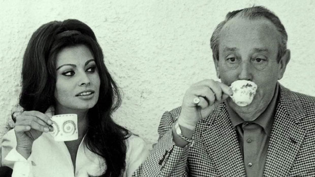 Принц отвара величанствене